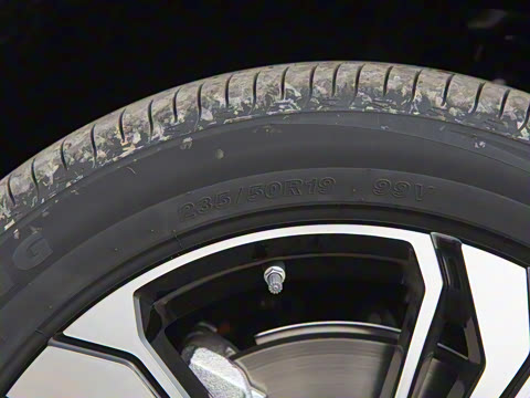 2025�� EM-i 115km ̽����