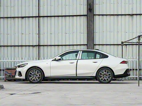 2024�� 530i ������ M�˶���װ