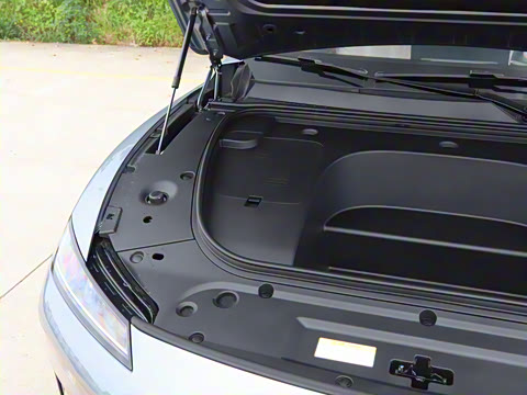 2025�� ���� 550AirѲ����