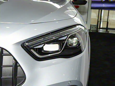 2024�� AMG GLA 35 4MATIC