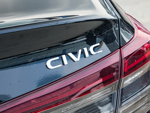 2025�� 240TURBO CVT ��ȤPlus