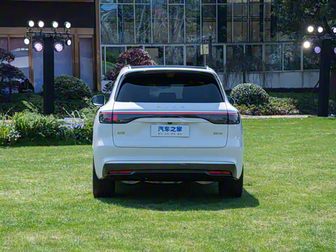 2025�� ���� Ultra�� 53.4kWh 5����