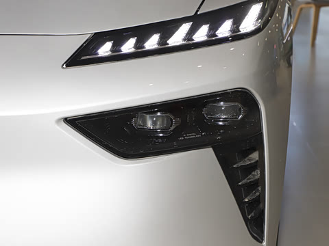 2024�� ���� 530Air��