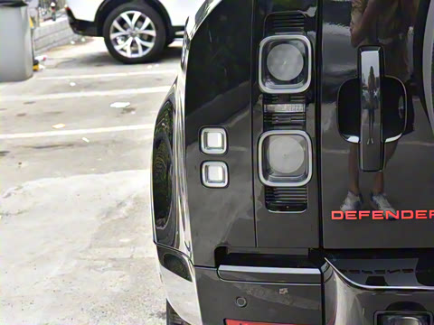 2025�� 90 5.0T V8