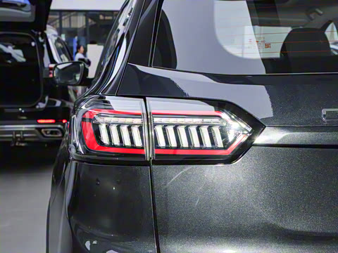 2025�� ׿Խ�� 230TCI �ֶ����ʰ� 7��