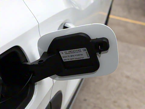 2025�� ̽��L 330TSI ������Ӣ