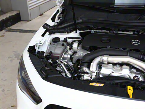 2025�� �Ŀ� GLA 220