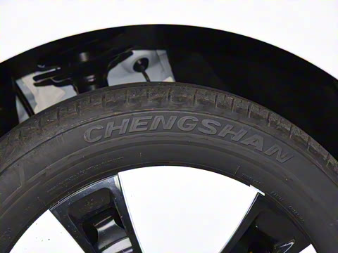 2025�� Plus 330KM������