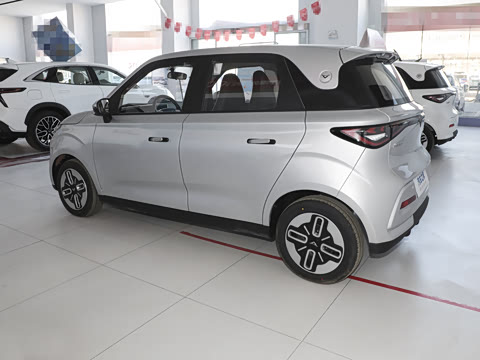 2025�� Mate 300km̤�˰�