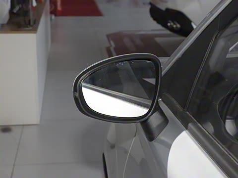 2025�� Mate 300km̤�˰�