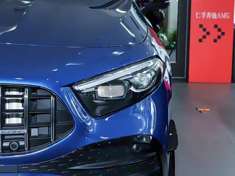 2025�� AMG A 35 L 4MATIC