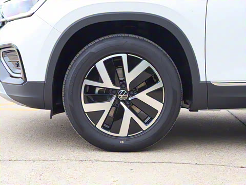 2025�� �Ŀ� ������ 300TSI