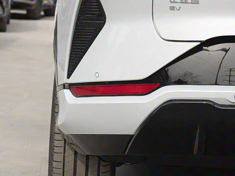 2025�� �Ǽݰ� 550km ׿Խ��