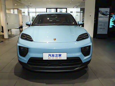 2024�� Macan 4