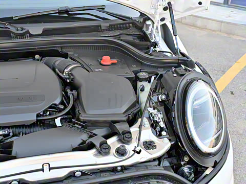 2025�� JOHN COOPER WORKS