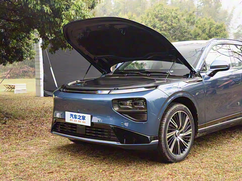 2025�� 680 ������������ Max