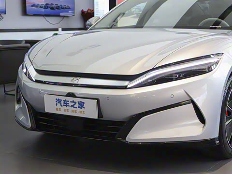 2025�� EV 701KM�����״��콢��