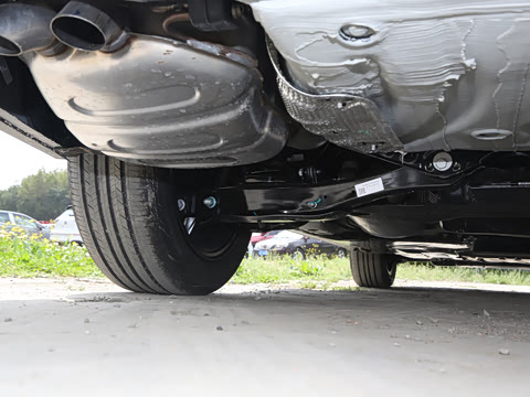 2025�� �Ŀ�� 300TSI DSG��Խ��