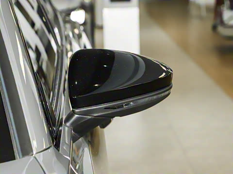 2025�� Avant 45 TFSI ��̽�ռ�