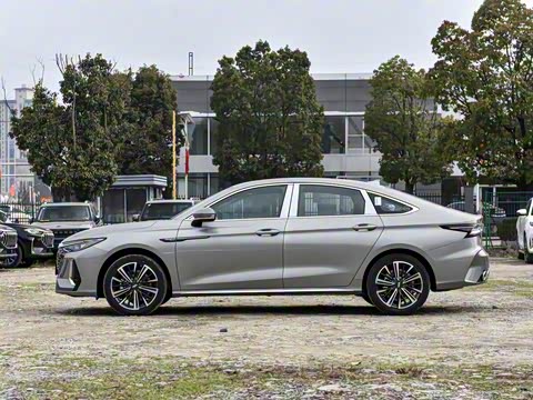 2025�� 1.6T DCT�