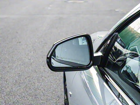 2025�� 225L M�˶���ҹ��װ