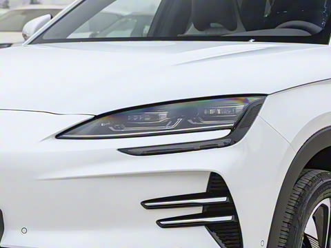 2025�� EV �Ǽݰ� 520km ������