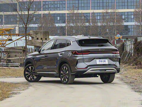 2025�� EV �Ǽݰ� 520km ������