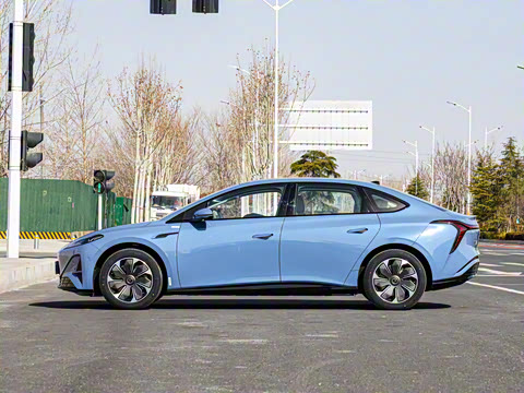 2025�� 750��ѡ��