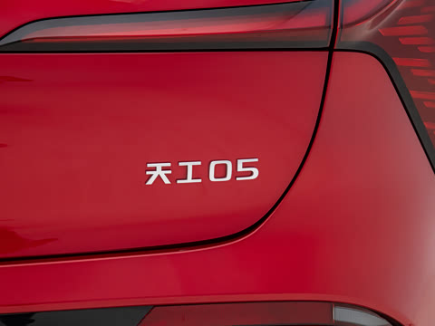 2025�� 750��ѡ��