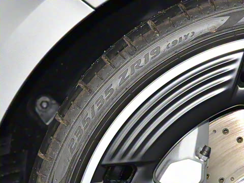 2025�� �Ŀ� AMG A 35 L 4MATIC