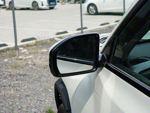 2025�� 501KM ����Ultra��