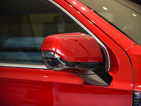 2025�� 2.7T �������۷��