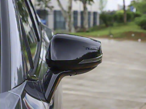 2025�� 2.0T ��������