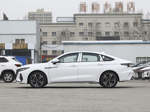 2025�� 2.0T DCT��