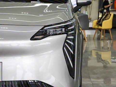 2023�� Plus 510 ������