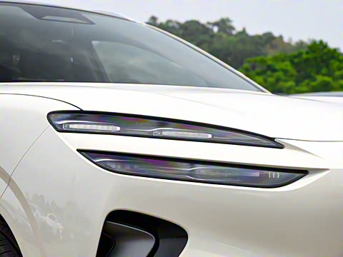 2025�� EV 605�캽Pro��