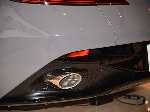 2025�� 4.0T V8 Coupe