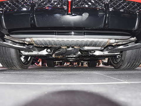 2025�� RS Q8 4.0T performance