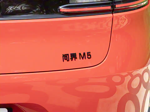 2025�� ����   Ultra ������