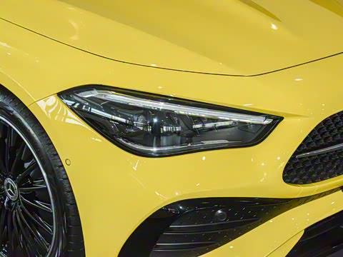 2025�� CLE 260 ������ܳ�