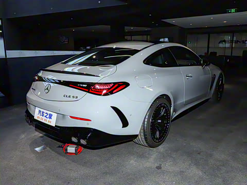 2025�� AMG CLE 53 4MATIC+ ���ܳ�