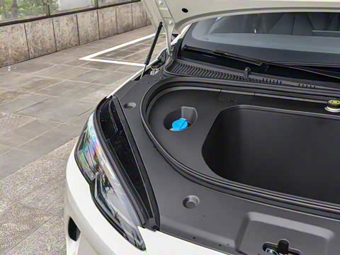 2025�� EV 470KM������