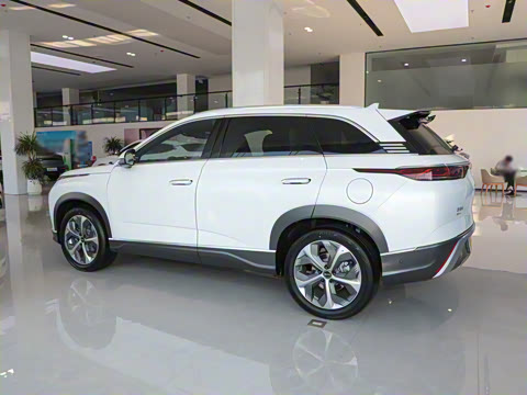 2024�� ��ҫ�� DM-i 205KM �콢��