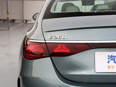 2025�� E 260 �˶���