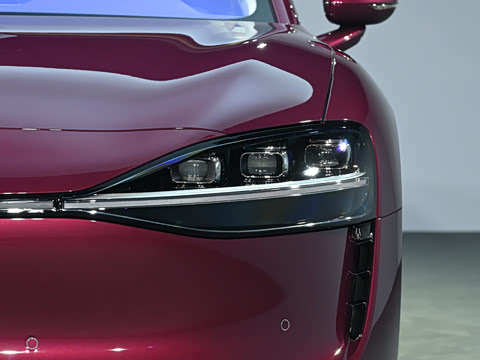 2025�� ���� Ultra