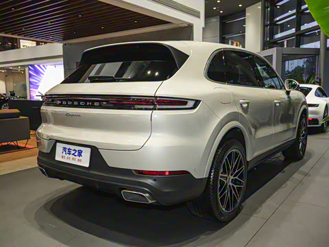 2025�� Cayenne 3.0T