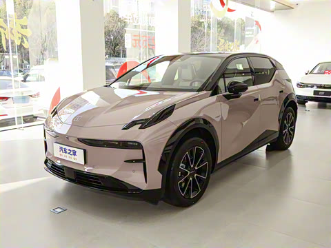 2025�� ������������