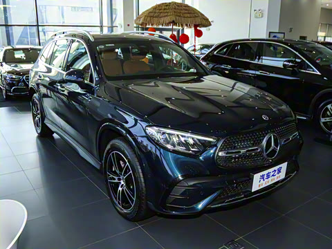 2025�� GLC 260 L 4MATIC ������