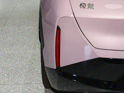 2025�� ����������