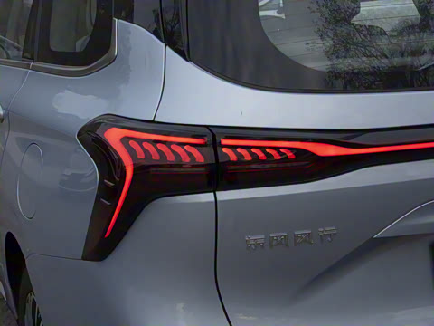 2025�� PHEV ������ 7��